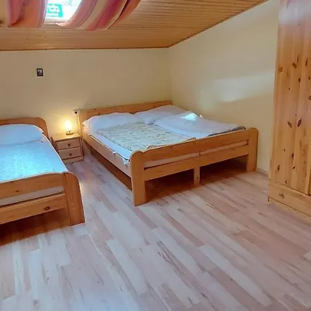 Apartment Esmeralda - Fis - Ferien Im Salzkammergut